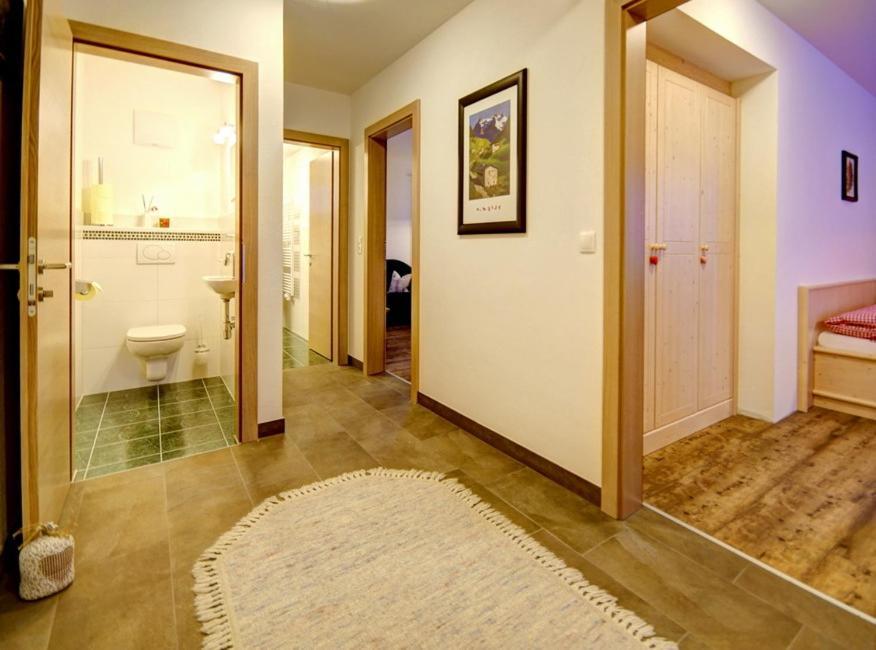 Landhaus Alpenjaeger ハインツェンベルク 部屋 写真