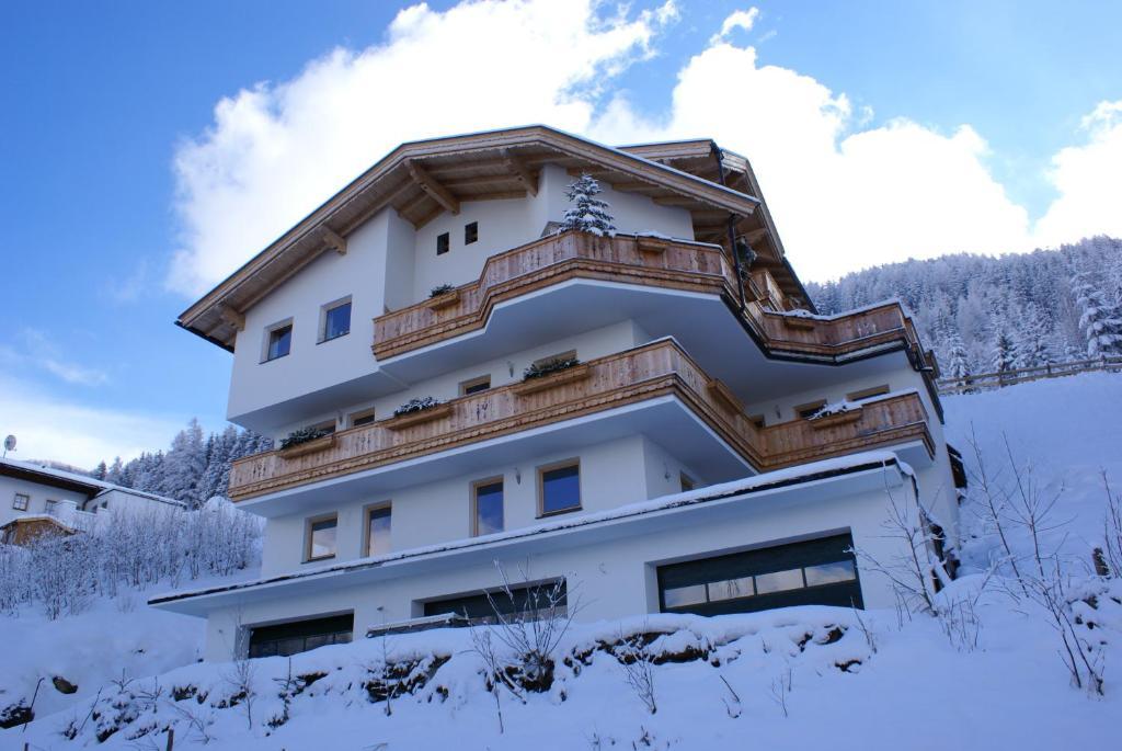 Landhaus Alpenjaeger ハインツェンベルク エクステリア 写真